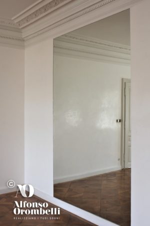 high wall decoration: white wall