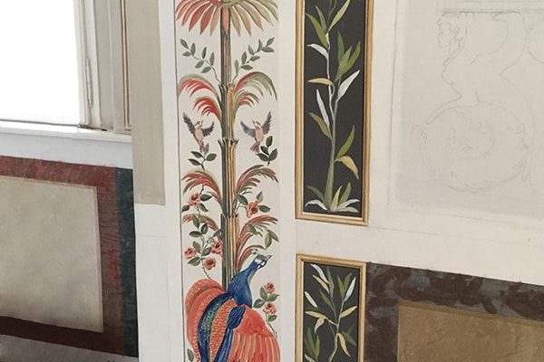 Colonne grotesque: alta decorazione murale