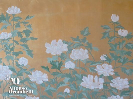 Alta decorazione: flowers on golden leaf japanese